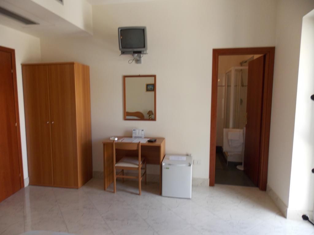 Albergo Roma Matera Oda fotoğraf